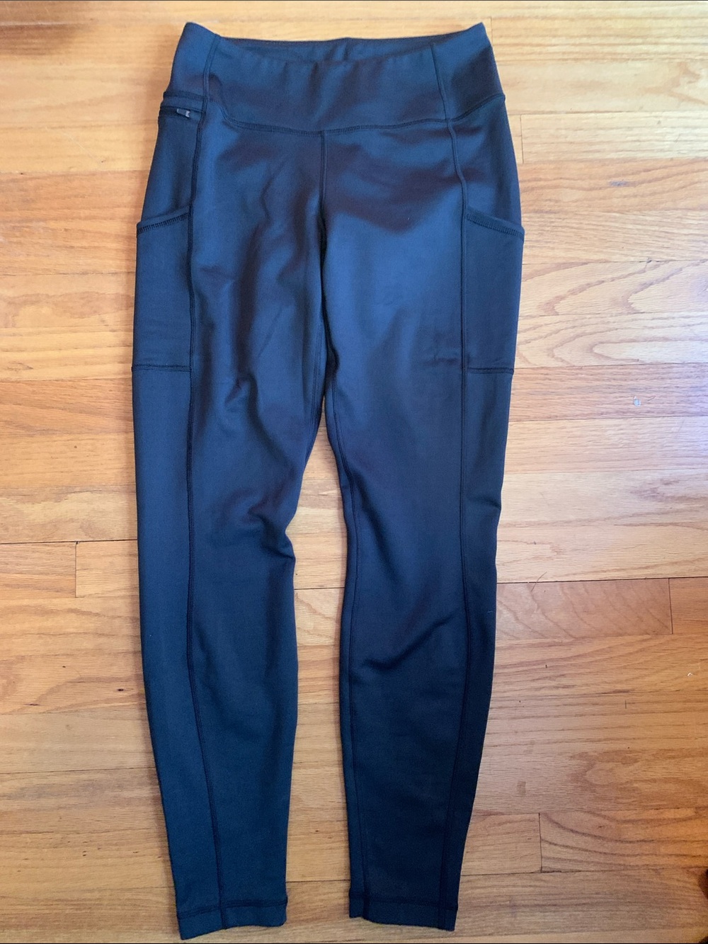 Patagonia Black Pocket Leggings Womenโs Medium